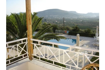 Grecia Privát Agios Adrianos, Esterno